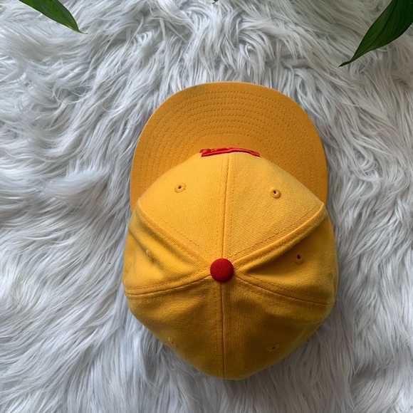 Vintage Mitchell & Ness Yellow Atlanta Flames Hat - Picture 2 of 6